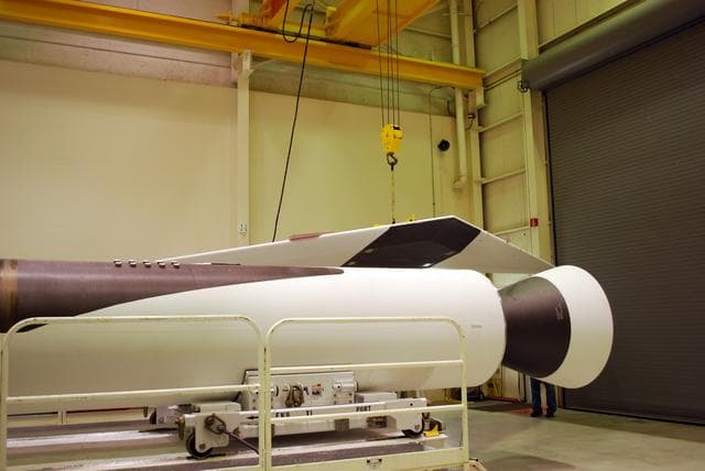 NASA image: KSC-08pd1676