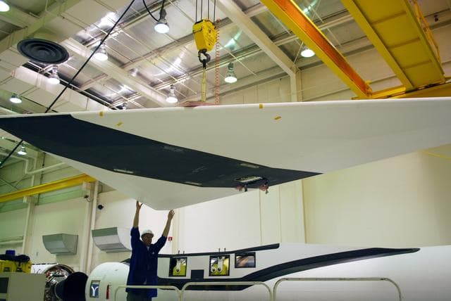 NASA image: KSC-08pd1684