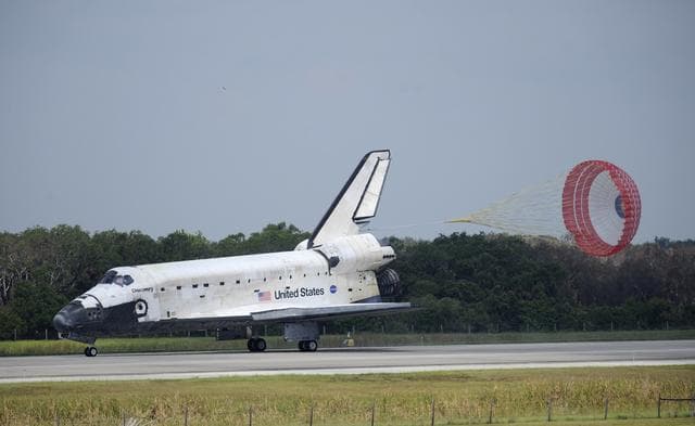 NASA image: KSC-08pd1690
