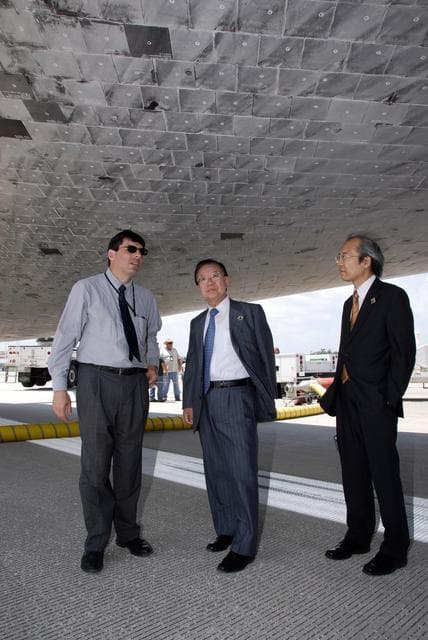 NASA image: KSC-08pd1711