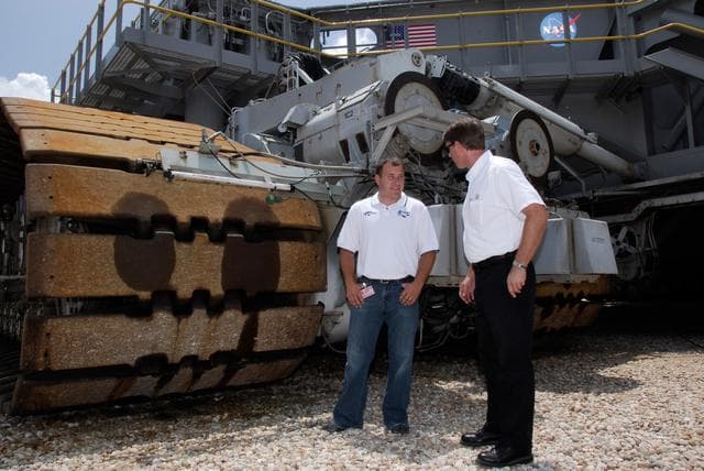 NASA image: KSC-08pd1768