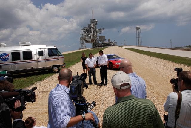 NASA image: KSC-08pd1772