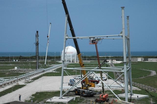 NASA image: KSC-08pd1853