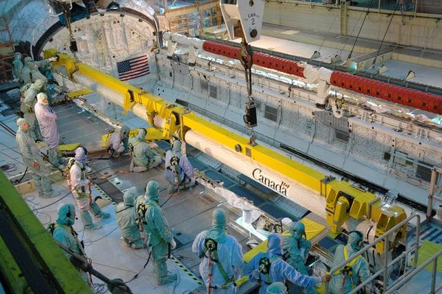 NASA image: KSC-08pd1858