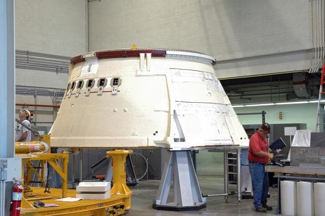 NASA image: KSC-08pd1862