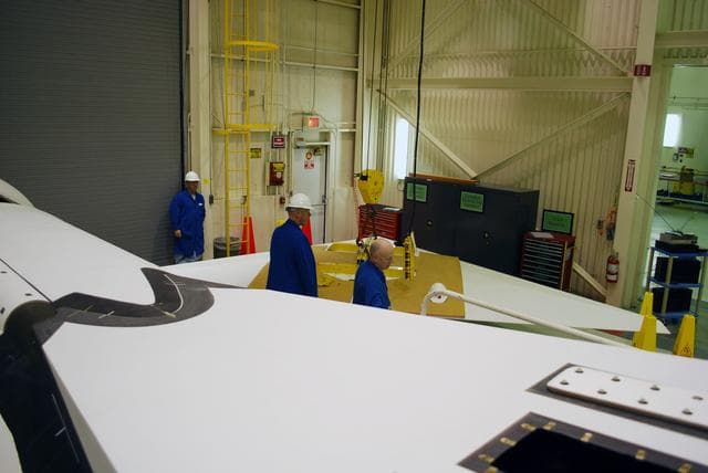 NASA image: KSC-08pd1863