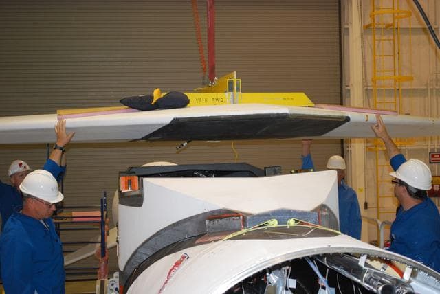 NASA image: KSC-08pd1867