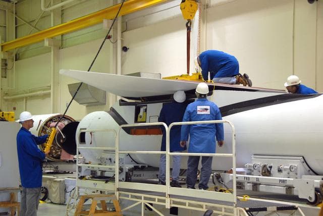NASA image: KSC-08pd1870