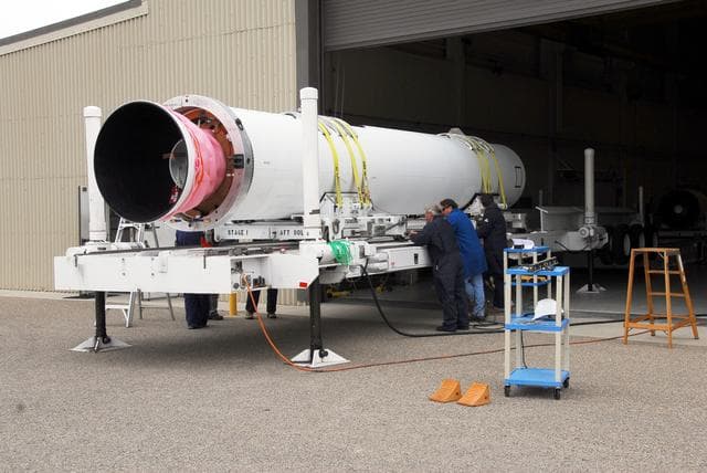 NASA image: KSC-08pd1883