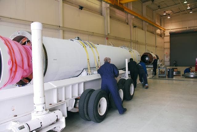 NASA image: KSC-08pd1885