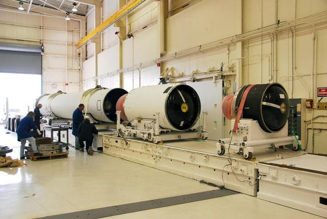 NASA image: KSC-08pd1886