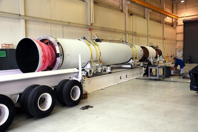 NASA image: KSC-08pd1887