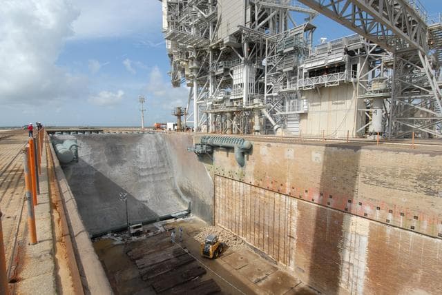 NASA image: KSC-08pd1894