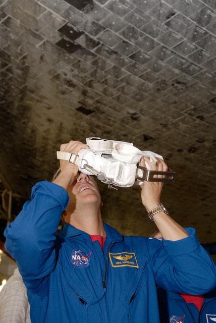 NASA image: KSC-08pd1944