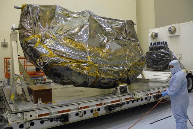 NASA image: KSC-08pd2004