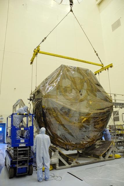 NASA image: KSC-08pd2016