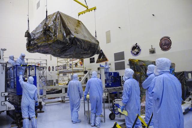 NASA image: KSC-08pd2064