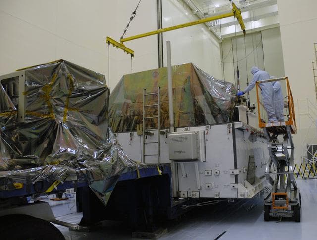 NASA image: KSC-08pd2068