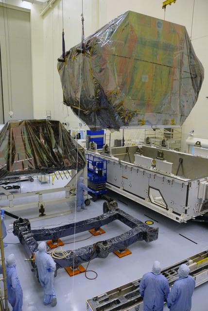 NASA image: KSC-08pd2071