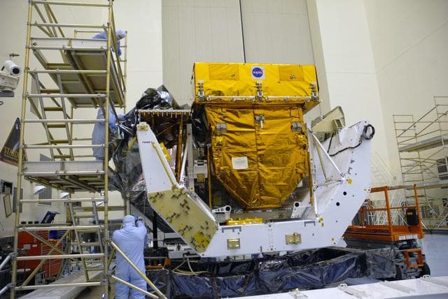 NASA image: KSC-08pd2080