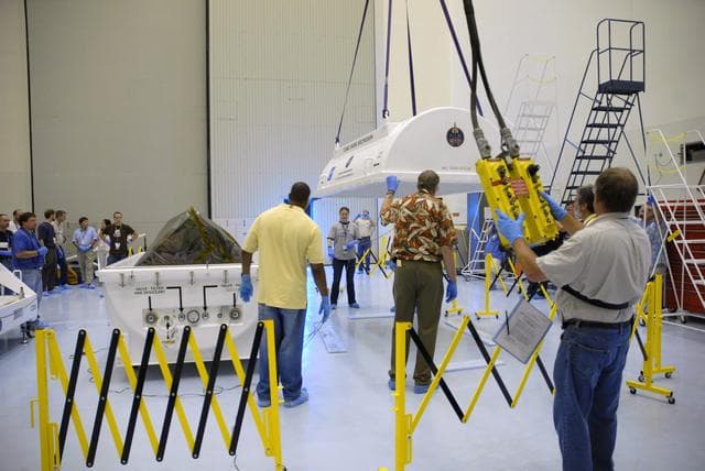 NASA image: KSC-08pd2182
