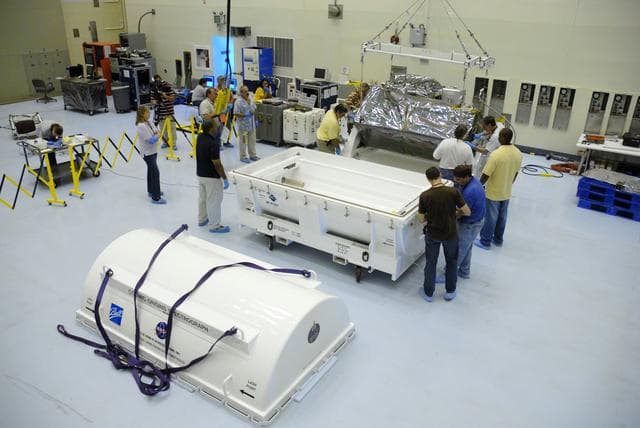 NASA image: KSC-08pd2187