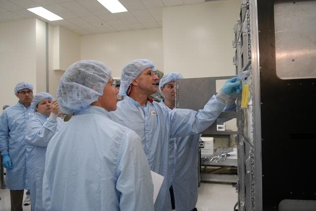 NASA image: KSC-08pd2210