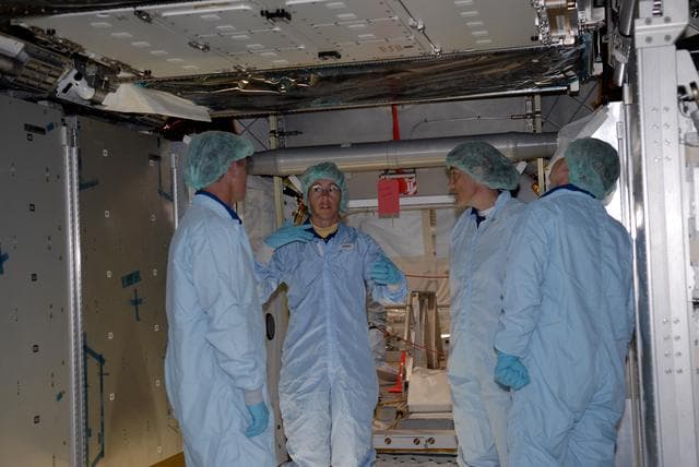 NASA image: KSC-08pd2216