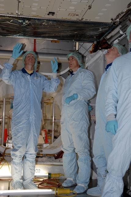 NASA image: KSC-08pd2217
