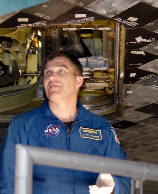 NASA image: KSC-08pd2233