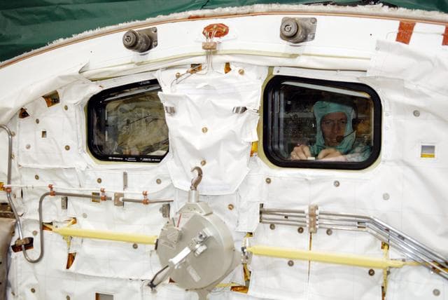 NASA image: KSC-08pd2254