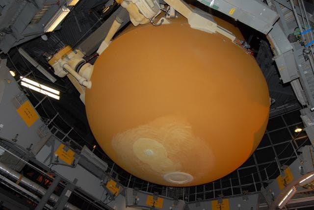 NASA image: KSC-08pd2259