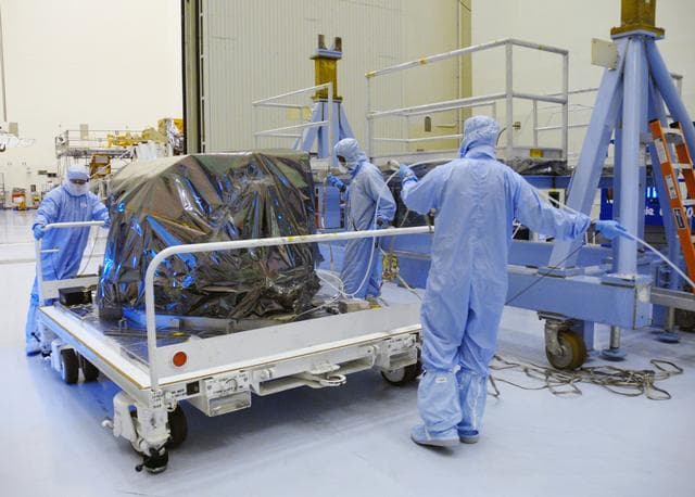 NASA image: KSC-08pd2278