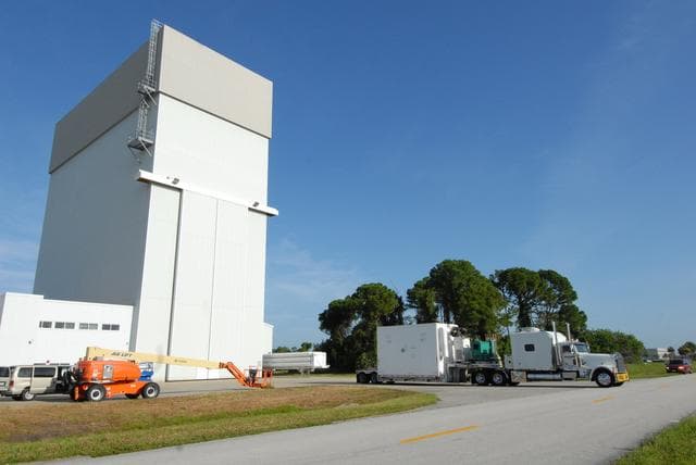 NASA image: KSC-08pd2288