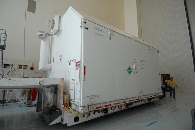 NASA image: KSC-08pd2294