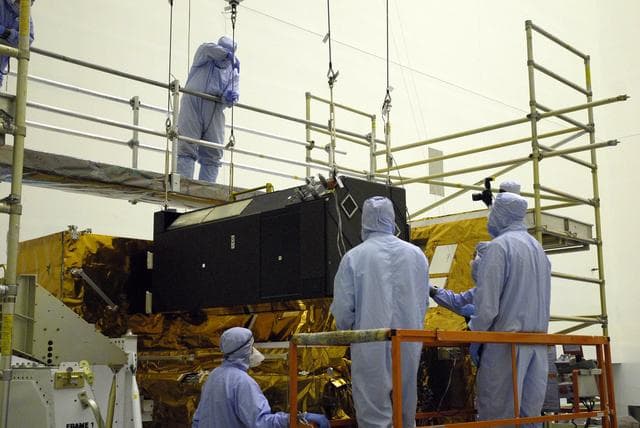 NASA image: KSC-08pd2337
