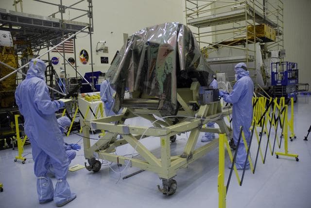 NASA image: KSC-08pd2340