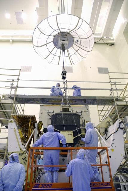 NASA image: KSC-08pd2353