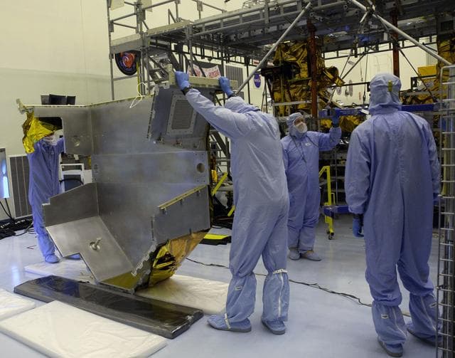 NASA image: KSC-08pd2355
