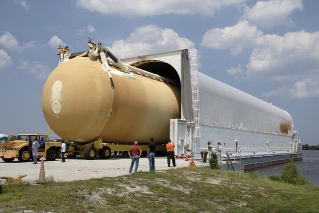 NASA image: KSC-08pd2367