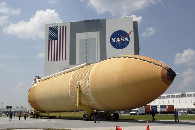 NASA image: KSC-08pd2369