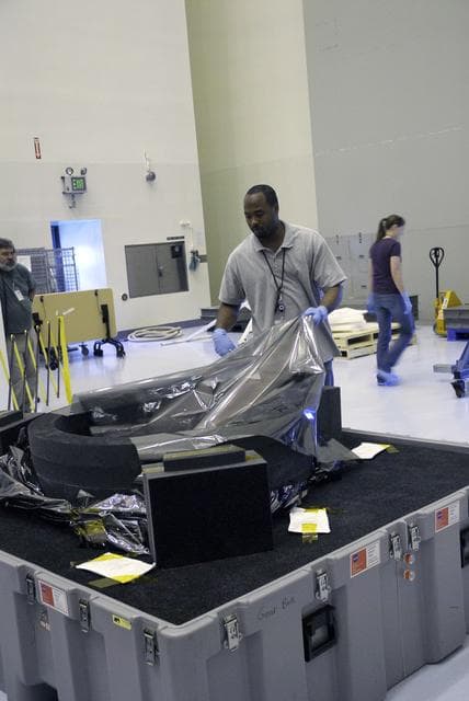 NASA image: KSC-08pd2385