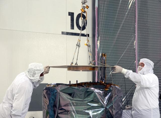 NASA image: KSC-08pd2413