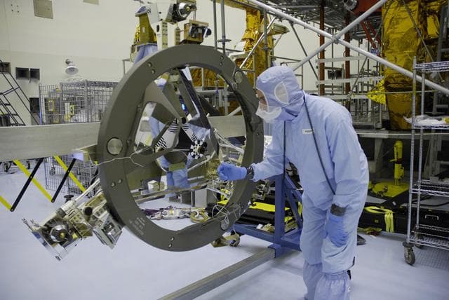 NASA image: KSC-08pd2433