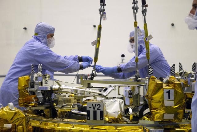 NASA image: KSC-08pd2441