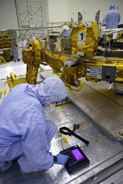 NASA image: KSC-08pd2445