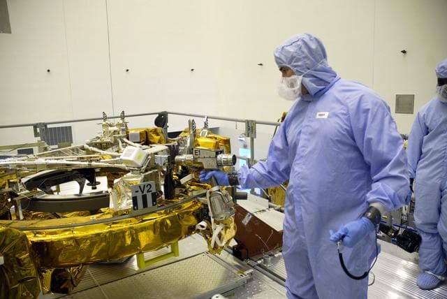 NASA image: KSC-08pd2446