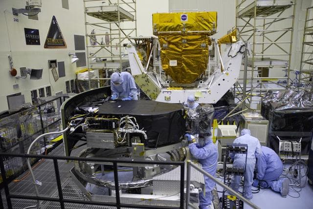 NASA image: KSC-08pd2451