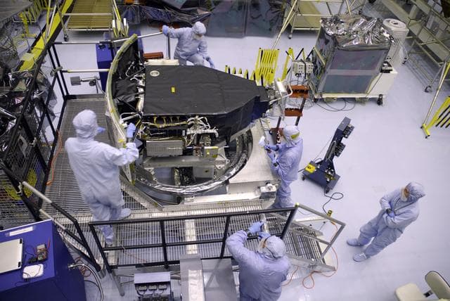 NASA image: KSC-08pd2454