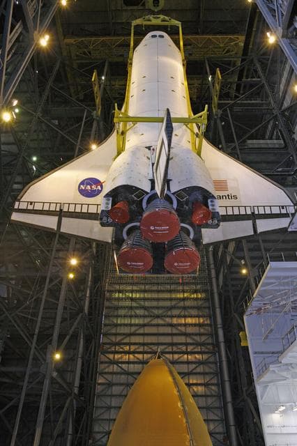 NASA image: KSC-08pd2498